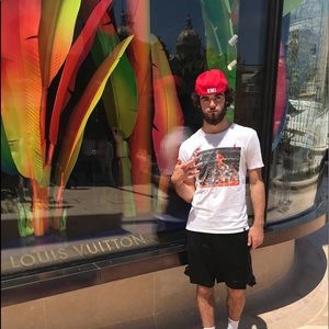 Meet your Posher, Thomas